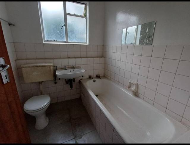 2 BEDROOM PROPERTY TO RENT IN HERCULES